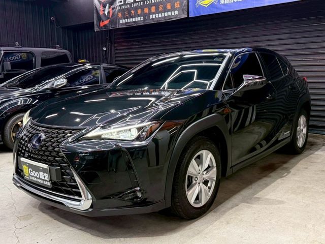 Lexus UX  第2張相片