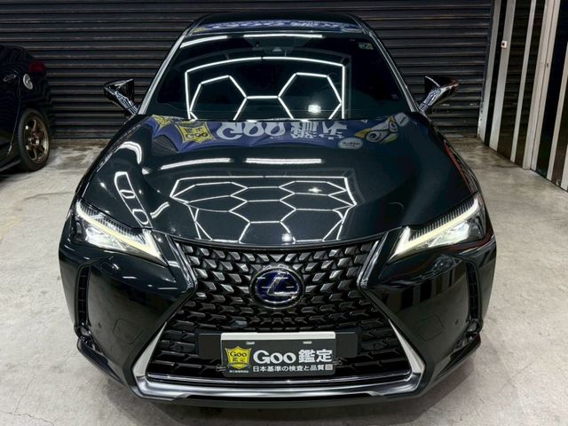 Lexus UX  第3張相片