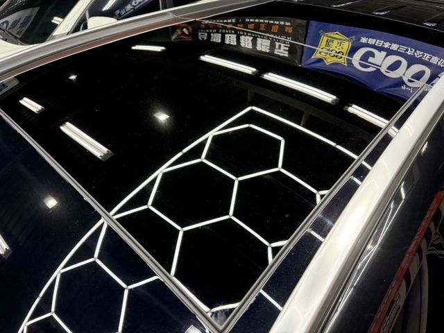 Mercedes-Benz/賓士 GLC300  第11張相片