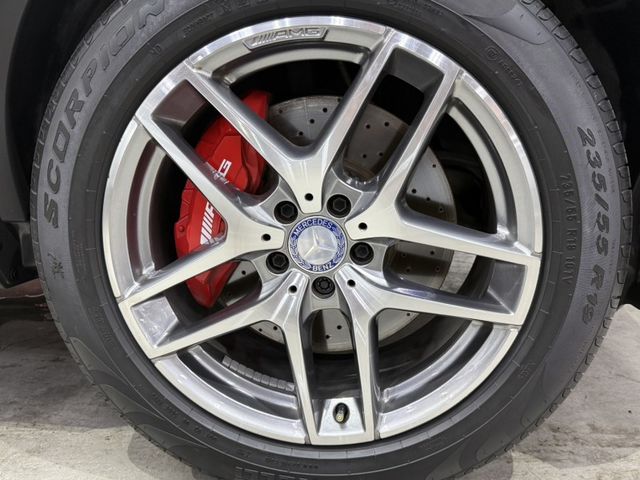 Mercedes-Benz/賓士 GLC300  第13張相片