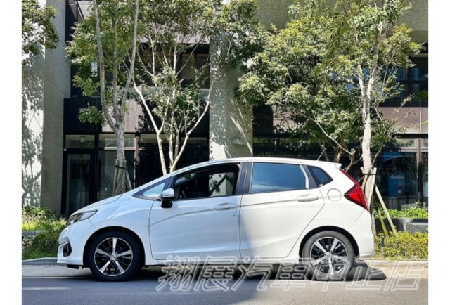 可全額貸款 零元交車 超低月付專案~ 免保人!!  第8張相片