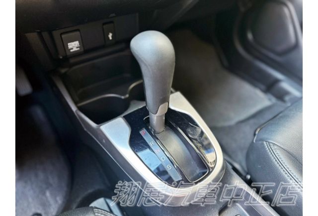 可全額貸款 零元交車 超低月付專案~ 免保人!!  第15張相片
