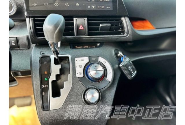 可全額貸款 零元交車 超低月付專案~ 免保人!!  第17張相片