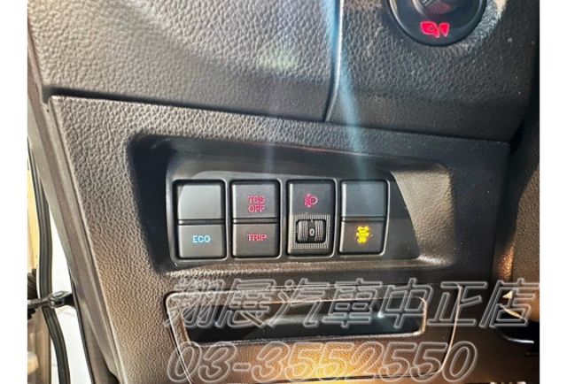 可全額貸款 零元交車 超低月付專案~ 免保人!!  第21張相片