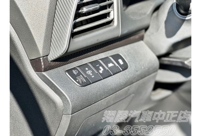 可全額貸款 零元交車 超低月付專案~ 免保人!!  第36張相片