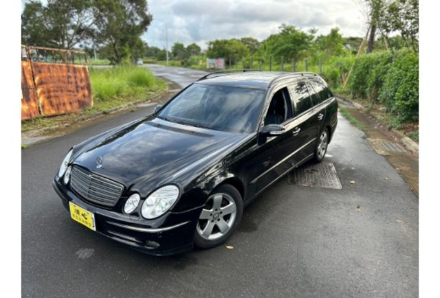 Benz E320 ESTATE  第3張相片