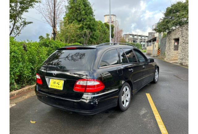 Benz E320 ESTATE  第8張相片