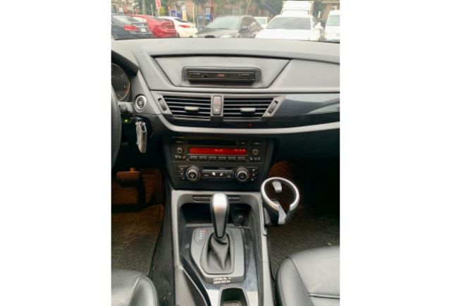 BMW X1  第13張相片