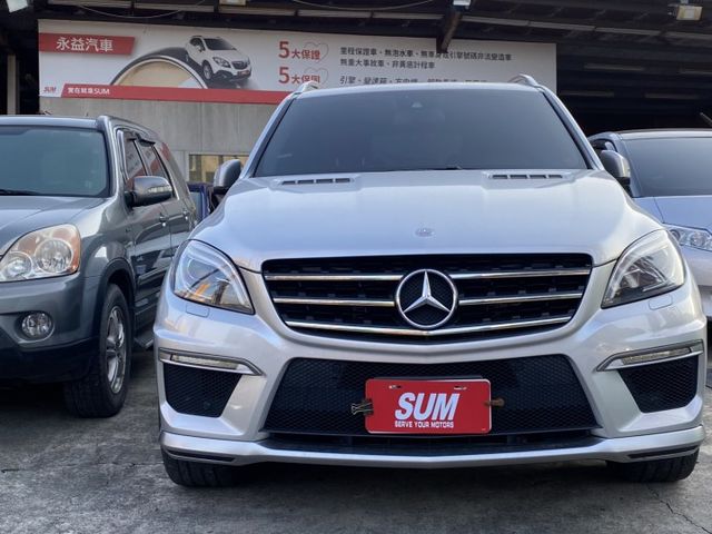 12年 ML63 V8中華賓士超跑聲浪 超大馬力最接近的時刻洽0928-288-833塗永森  第3張相片