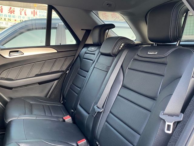 12年 ML63 V8中華賓士超跑聲浪 超大馬力最接近的時刻洽0928-288-833塗永森  第7張相片
