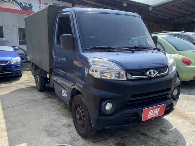 20年自排貨車有電動升降帆布老闆輕鬆賺財源輕鬆入購車專線：0928-288-833塗永森  第2張相片