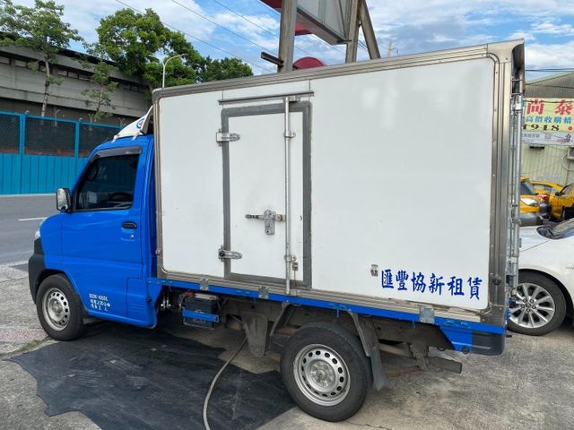 2021年冷凍車10mm公分菜市場的好幫手載魚載肉都好用洽0928-288-833塗永森  第8張相片