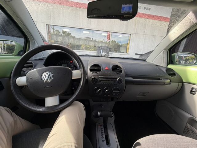 經典依舊，笑容不變 —— 2004 Beetle 等你帶回家  第8張相片