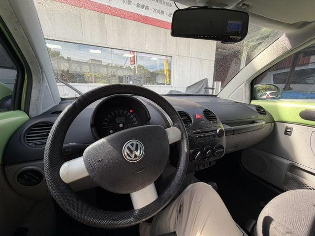 經典依舊，笑容不變 —— 2004 Beetle 等你帶回家  第9張相片