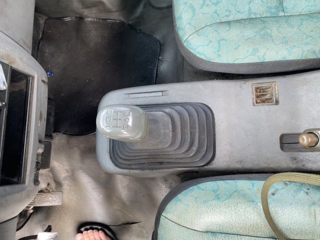 不整理最便宜！Veryca貨車只要9.8萬｜原車況直接賣  第3張相片