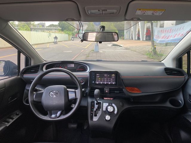 大空間、小油耗，全家出遊最剛好｜2019 Toyota Sienta，台灣二手市場超人氣七人座首選！  第11張相片