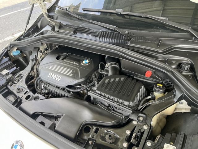 想開BMW圓夢的機會!小CC排氣省稅金、油耗+大空間!  第3張相片