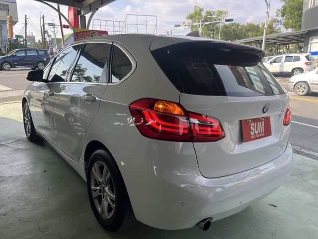 想開BMW圓夢的機會!小CC排氣省稅金、油耗+大空間!  第8張相片