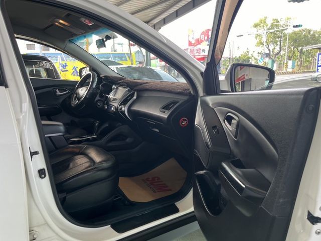 國產流線跑旅 好養好開~!輕鬆購車，也有分期購車方案!快來預約賞車吧!  第11張相片