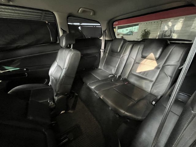 七人座好養好開轎車式底盤休旅車!  第11張相片