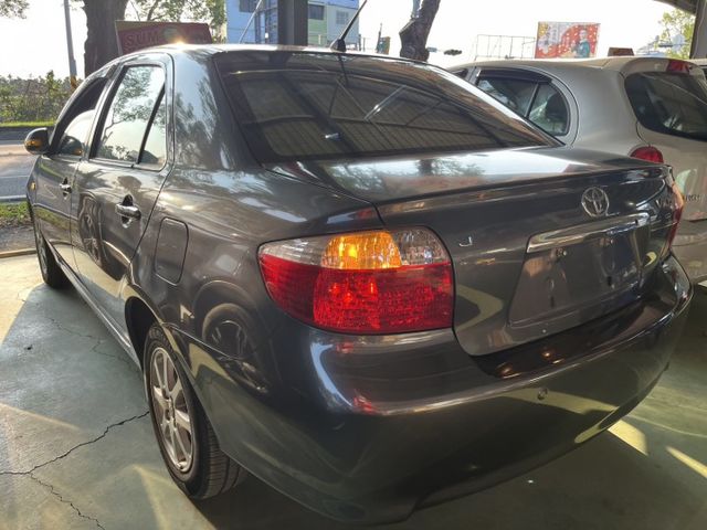 1,500cc便宜即可入手代步車  第7張相片