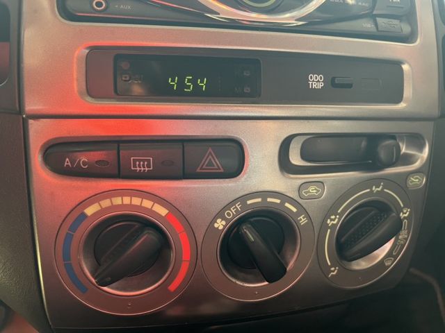 1,500cc便宜即可入手代步車  第14張相片