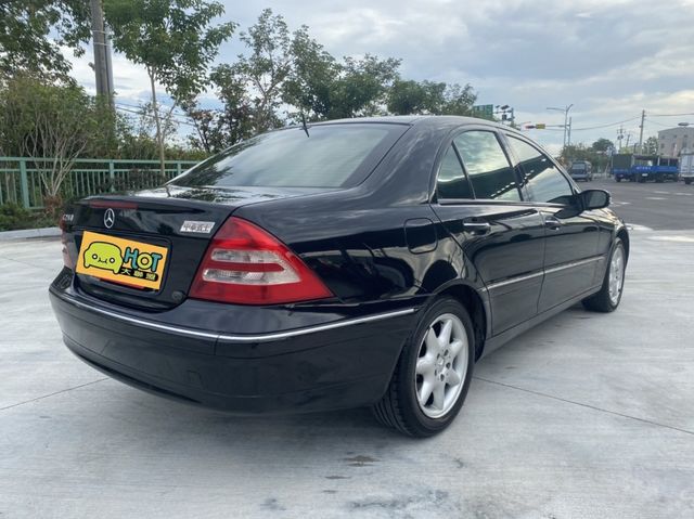 M-BENZ賓士 C240  第2張相片