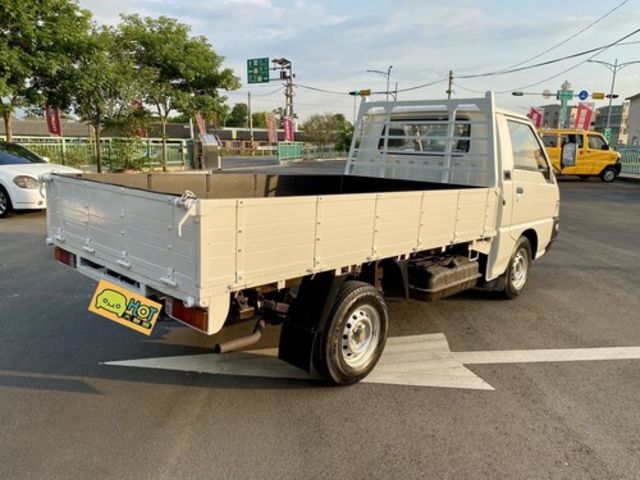 MITSUBISHI三菱 DELICA  第2張相片