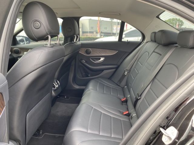 M-BENZ賓士 C200  第7張相片
