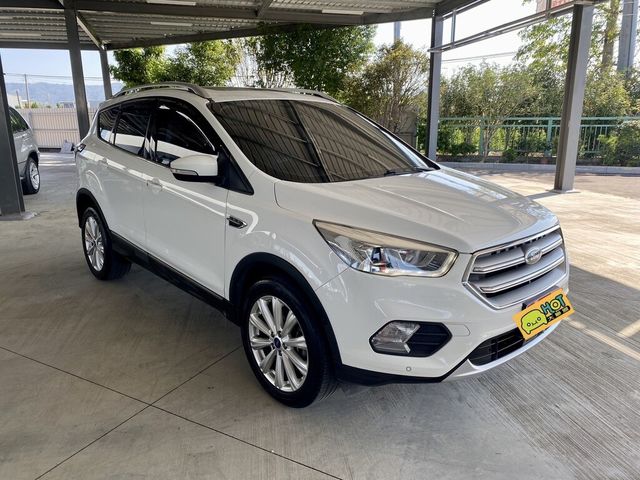 FORD福特 KUGA  第16張相片
