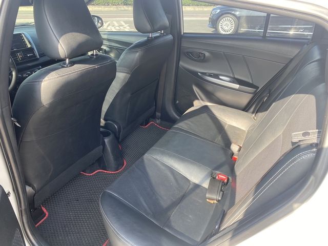 TOYOTA豐田 YARIS  第7張相片