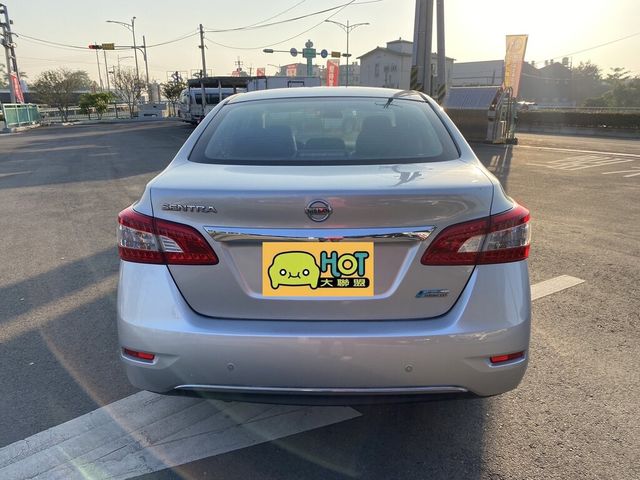 NISSAN日產 SENTRA  第4張相片