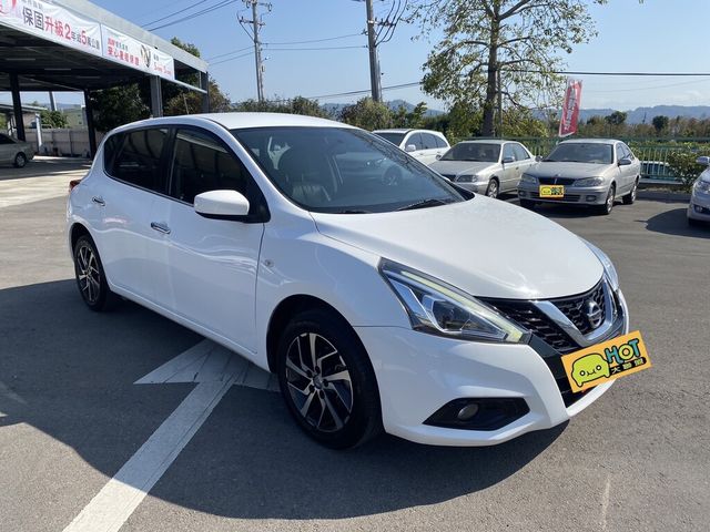 NISSAN日產 TIIDA  第15張相片