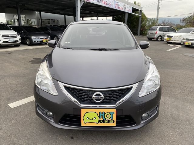 NISSAN日產 TIIDA  第3張相片