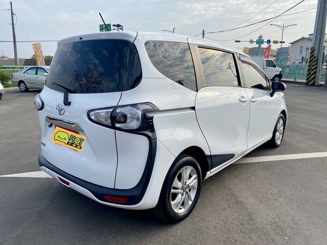 TOYOTA豐田 SIENTA  第3張相片