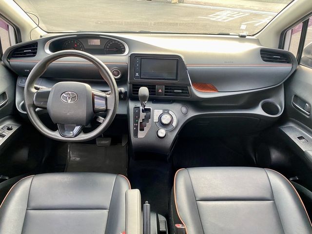 TOYOTA豐田 SIENTA  第9張相片