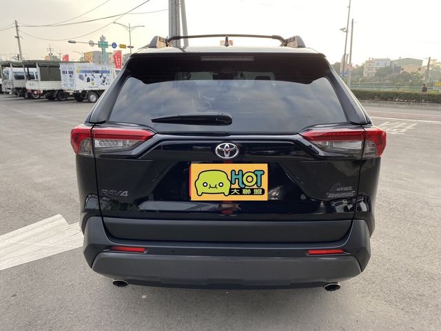 TOYOTA豐田 RAV4  第7張相片