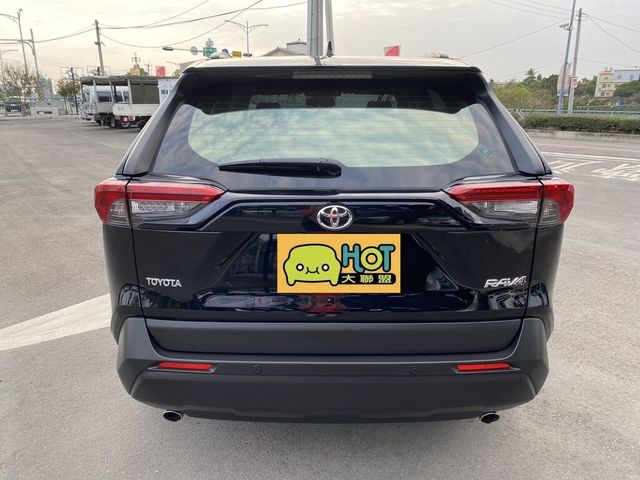 TOYOTA豐田 RAV4  第7張相片