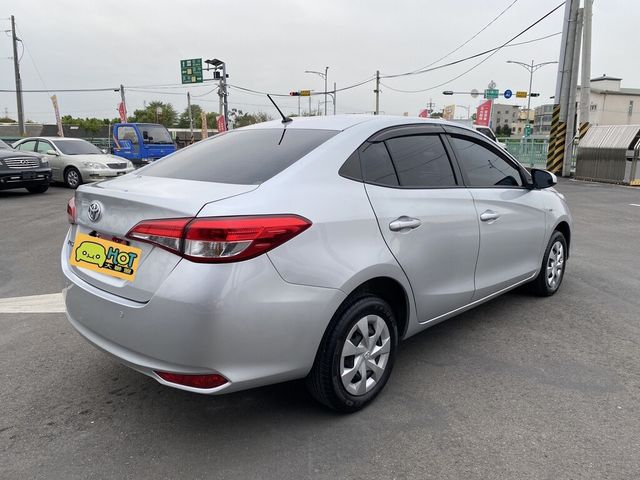 TOYOTA豐田 VIOS  第2張相片