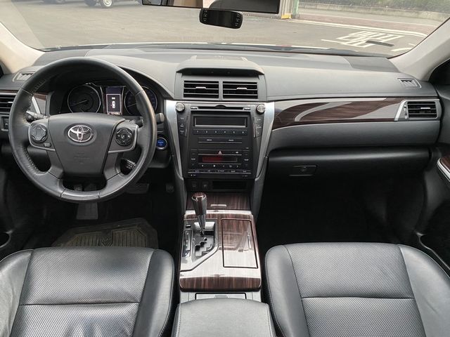 TOYOTA豐田 CAMRY HYBRID  第5張相片