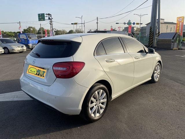 M-BENZ賓士 A180  第2張相片