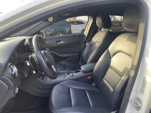 M-BENZ賓士 A180  第6張相片