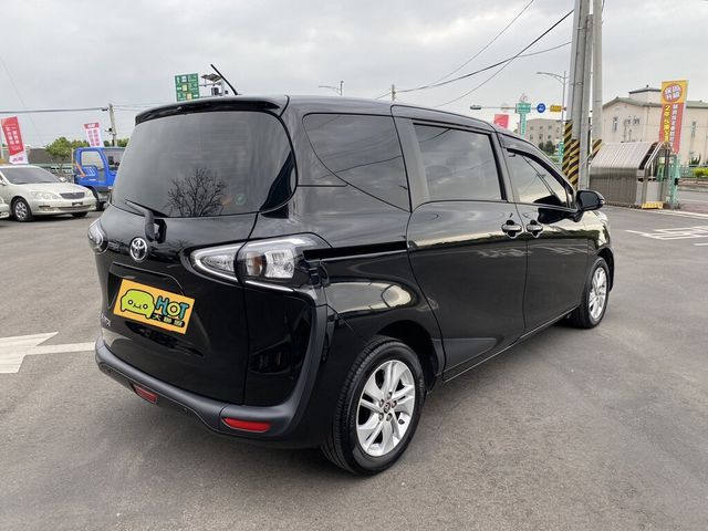 TOYOTA豐田 SIENTA  第2張相片