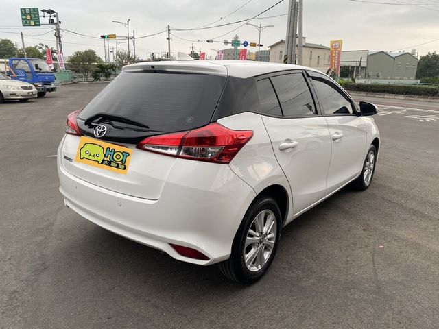 TOYOTA豐田 YARIS  第2張相片