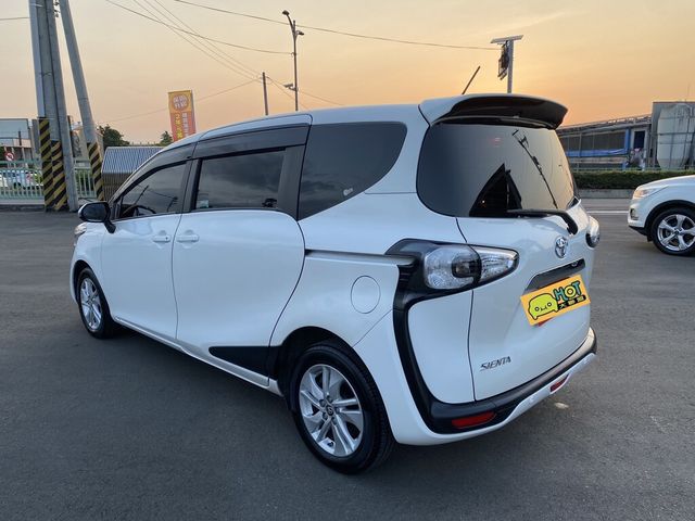 TOYOTA豐田 SIENTA  第14張相片