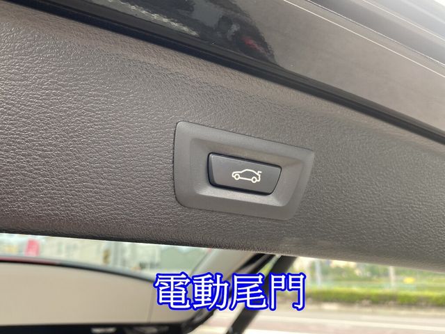 BMW寶馬 X3  第12張相片