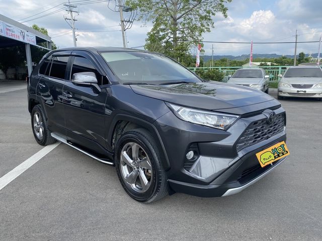 TOYOTA豐田 RAV4  第16張相片