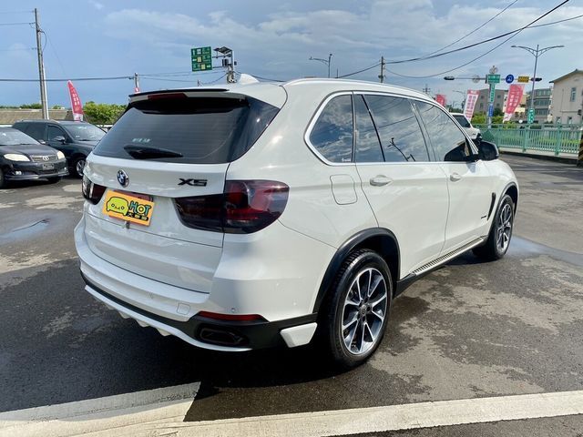 BMW寶馬 X5 XDRIVE30D  第2張相片