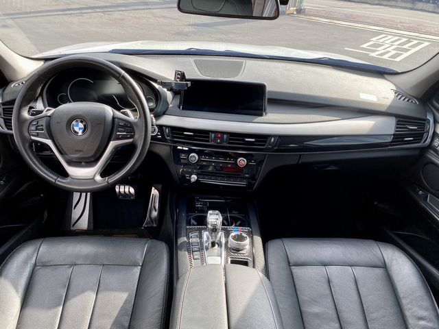 BMW寶馬 X5 XDRIVE30D  第5張相片