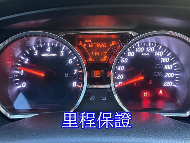 NISSAN日產 LIVINA  第8張相片